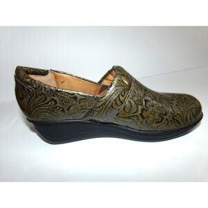 Nurture Shoes Women's 8‎ Clogs olive/black Slip On Nurse Leather Paisley Design